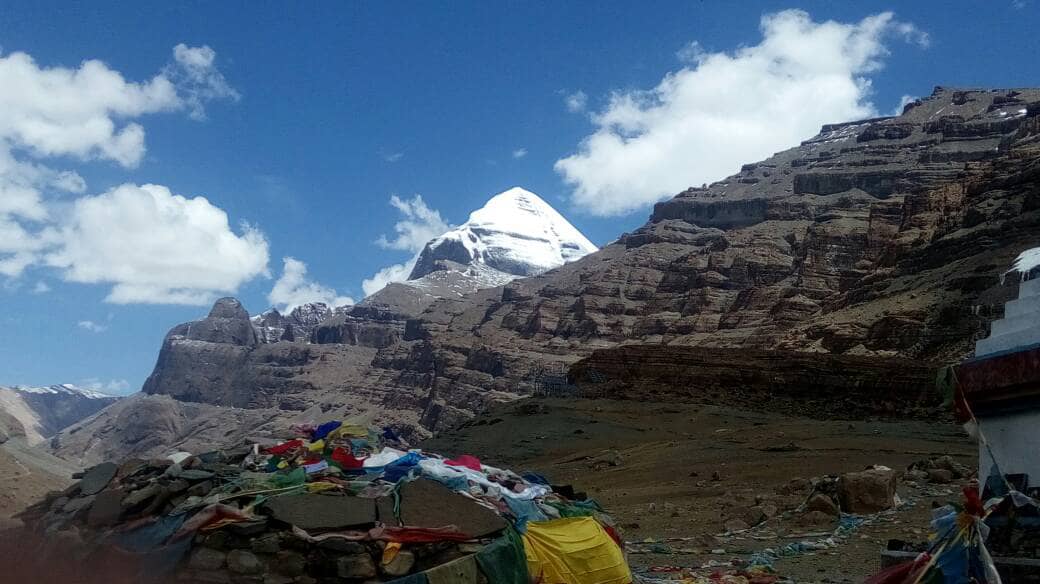 Helicopter Tour to Mt. Kailash